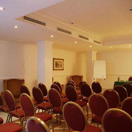 Sunrise Hotel Рим Съоръжения снимка