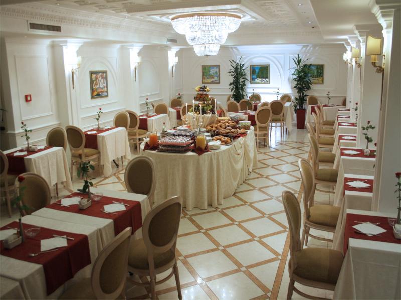 Sunrise Hotel Рим Екстериор снимка